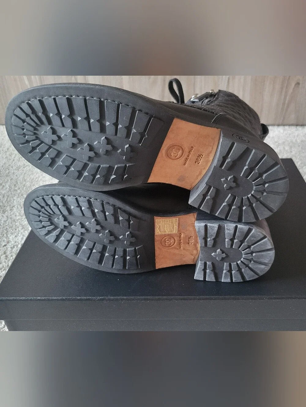 CHANEL size black